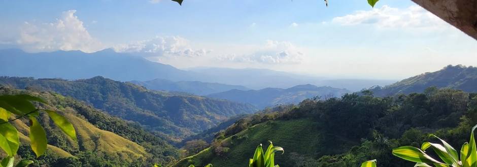 A Breakdown of Costa Rica’s Seasons (& When to Visit)